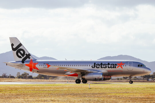 Jetstar Airbus A320 in Avalon Australia