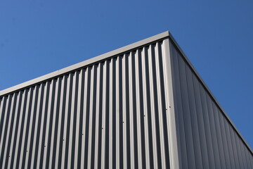 Bâtiment en bardage