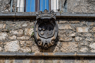 Monteroduni, Molise. The Pignatelli Castle © serfeo