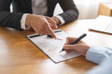 businessman signing contract