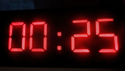 A bright timer shows 25 seconds left in a competitive event, building excitement.