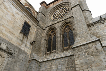 Fototapeta premium Ávila Cathedral (Catedral del Salvador) - Stunning Historic Landmark in Spain