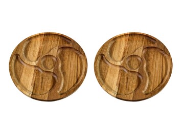 An empty round wooden menagerie.