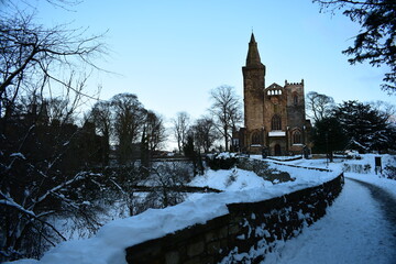 dunfermline abbey in scotland covered by the snow