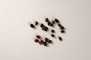 焙煎したコーヒー豆　Roasted coffee beans