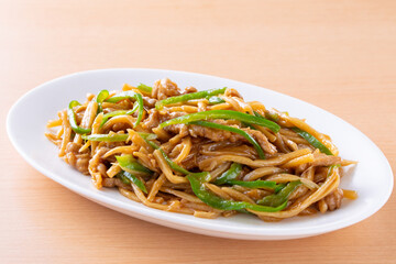美味しそうな青椒肉絲