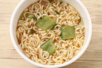カップラーメン