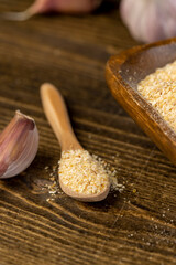 dried garlic fruits for cooking, dried spices from very small pieces of garlic fruits, dehydrated