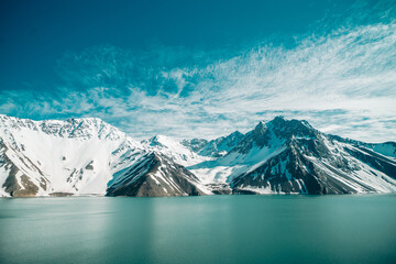 Embalse El Yeso - Cajón del Maipo Snow Mountain