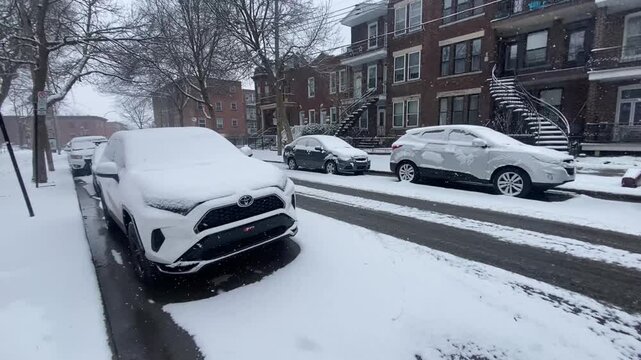 Spring snowfall in Montreal 
