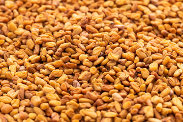 Raw organic fenugreek seeds - Methi Dana