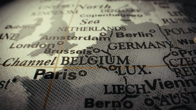 Retro globe - Belgium