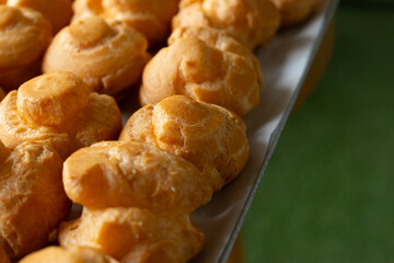 Eclairs
