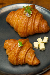 butter croissants