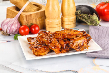 Buffalo chicken wings barbecue sauce