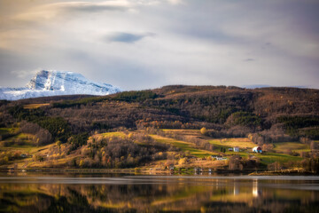 Obraz premium Scenery and cold landscapes of the Kingdom of Norway in Northern Europe