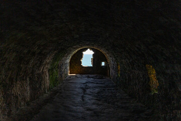 Fototapeta premium Dunnottar Castle rises in dramatic ruins atop a cliff overlooking the North Sea. Its breathtaking views, rich history, and rugged beauty make it one of Scotland’s most iconic and cinematic locations