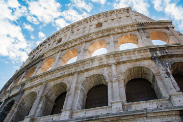 Fototapeta premium Außenansicht Kolosseum in Rom, Italien