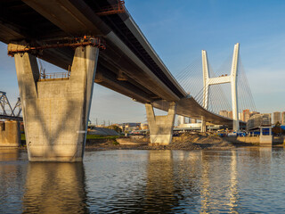 The central bridge under construction in Novosibirsk.