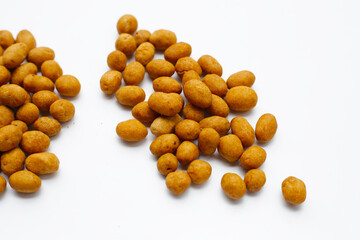 Coconut cream coated peanuts snack