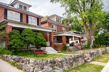 Detached home, mansion in winchester, virginia. american brick home.