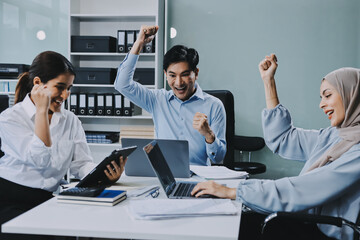 business meeting businesswoman woman office entrepreneur presentation success applause applauding...