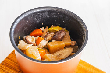 炊飯器調理で簡単筑前煮