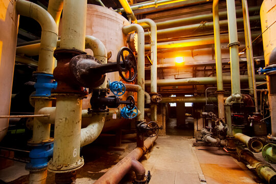 Pressure vessels in production Pressure tanks.