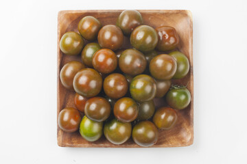  Tomato is an annual plant of the nightshade family. It grows to a height of 1 to 1.5 meters and...