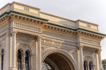 Fototapeta premium Roof architecture view of the Galleria Vittorio Emanuele II at Milan