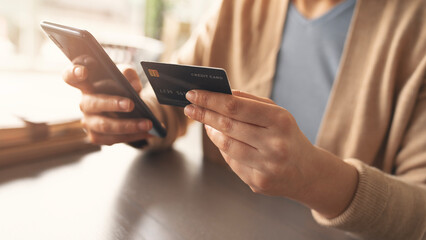 Online shopping with credit card