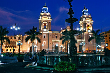 Praça central na cidade de Lima. Peru.