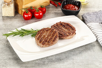 Grilled two beef burger cutlet