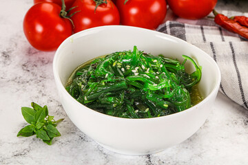 Gourmet chuka salad with sesame