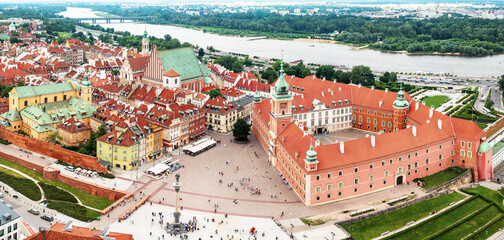Naklejka premium Old city in Warsaw, panoramic view, travel destinations European concept