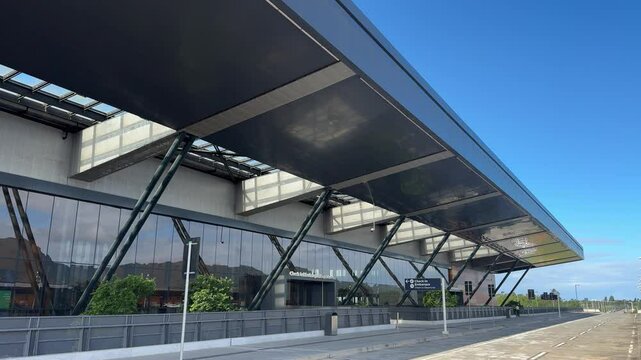 Florianopolis - SC - Brazil - 04052025 - Disabled entrance to the new Florianopolis airport