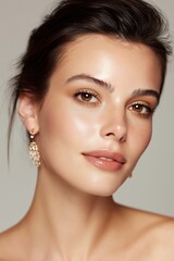 Obraz premium portrait of woman featuring her beauty and natural makeup, skin care beauty concept