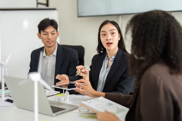 Renewable Energy Planning and Team Dynamics. Engaging discussion about sustainable models led by a committed team.