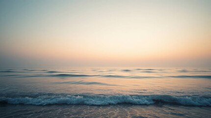 Obraz premium Gentle Waves Under a Pastel Sunrise