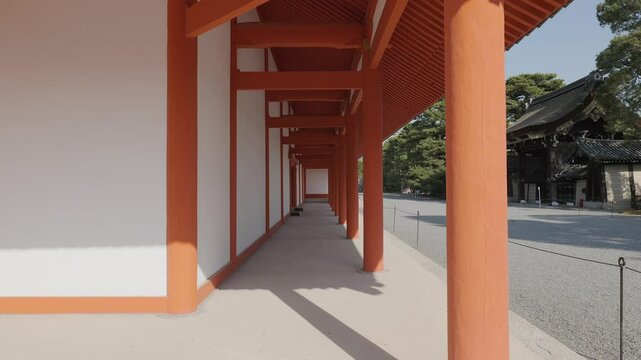 京都御所 美しい紫宸殿の回廊