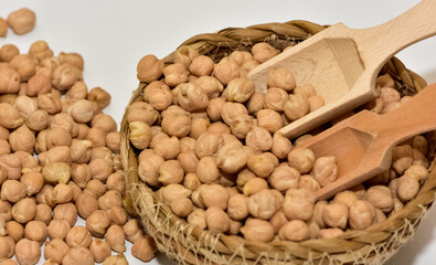 agricultural products, pulses. pictures of chickpeas.