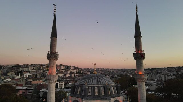  Starling Birds Group Dance in the Uskudar Valide Sultan Mosque Drone Video, Uskudar Istanbul, Turkiye (Turkey)