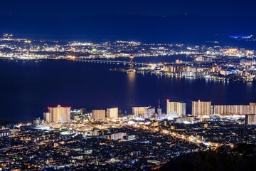 【夜景100選】滋賀県、比叡山ドライブウェイ夢見が丘展望台から眺める大津市の夜景