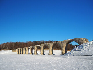 崩れゆくタウシュベツ川橋梁（2024年）