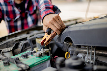 Check the condition of the car before departure.