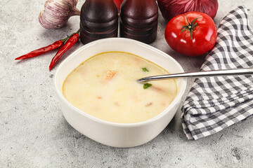 Salmon cream soup with vegetables