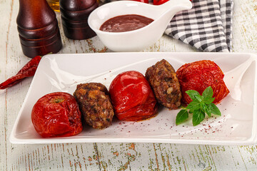 Turkish cuisine - Domatesli Kebab with tomato