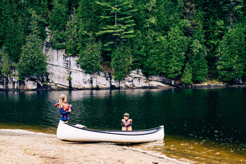 Canoeing in family vacation at La Mauricie National Park, Qu&eacute;bec, Canada