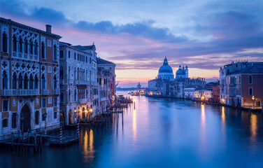Fototapeta premium Grand Canal Sunrise View with Salute Basilica
