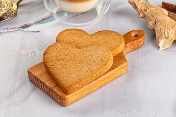 Sweet ginger cookies for snack
